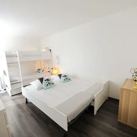 Disneyland Dream 2 - 8 Pax Appartement *